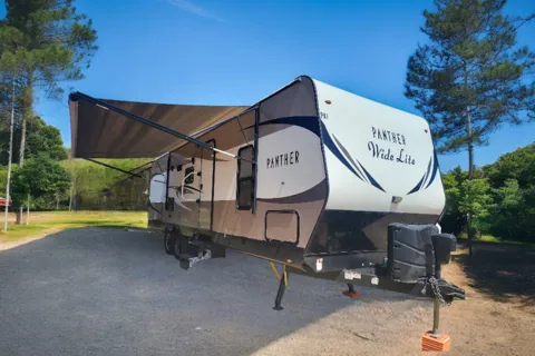 Rv Rentals Way Of Life's Super Value! Long term available. Panther 28DSBC Travel Trailer Bunkhouse PA1