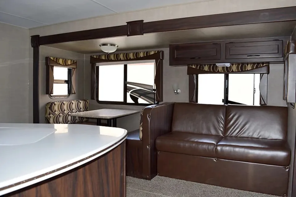Rv Rentals Way Of Life's Super Value! Long term available. Panther 28DSBC Travel Trailer Bunkhouse PA1
