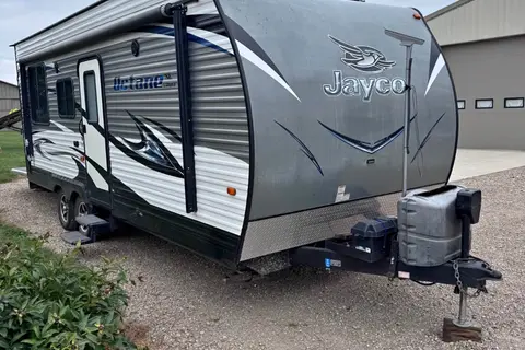 Jayco Octane Super Lite 26’ Toy Hauler