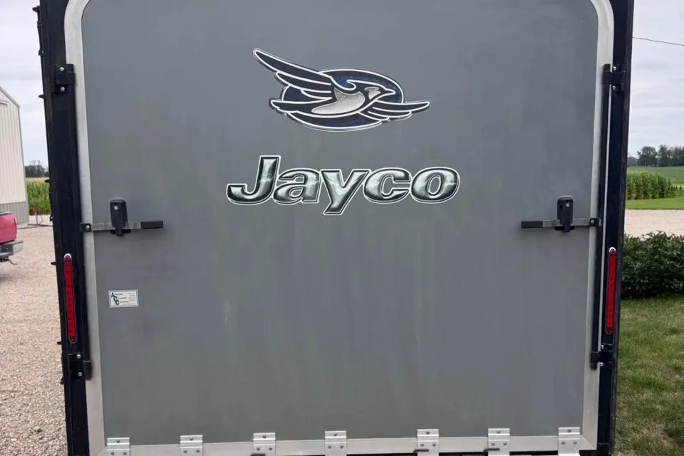 Jayco Octane Super Lite 26’ Toy Hauler