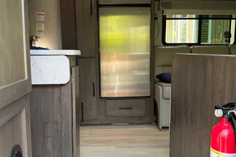Jason’s Coachmen 260ds Class C