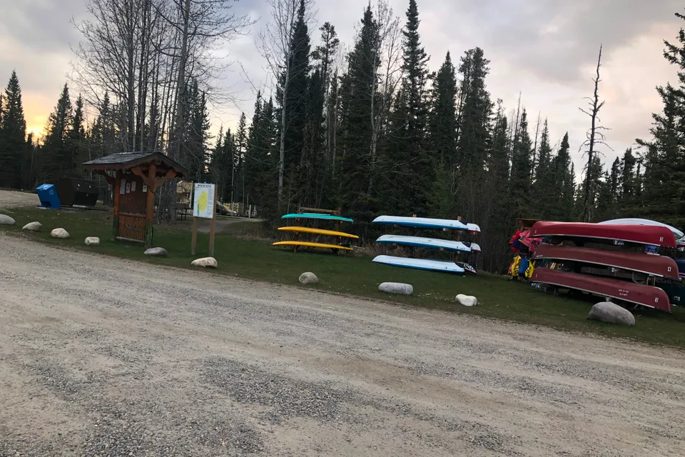 YAN SCHULTZ 's Skyline SELECT260 Travel Trailer