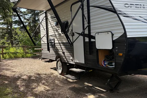 Family Snuggle Shack