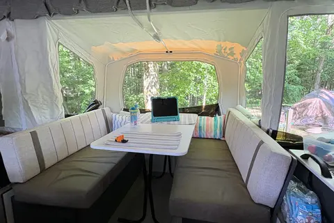 Rockwood Freedom 2380FT 2026 Tente roulotte Rockwood Freedom 2380FT 2026 Tente-roulotte