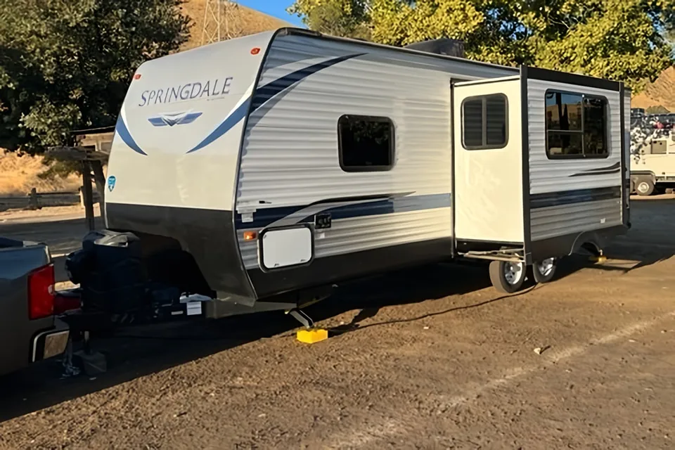 Twin's Keystone springdale  Travel Trailer