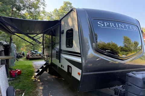James's Keystone 29fk Travel Trailer