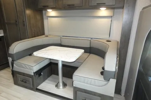 Barry's 2023 Coachman Prism