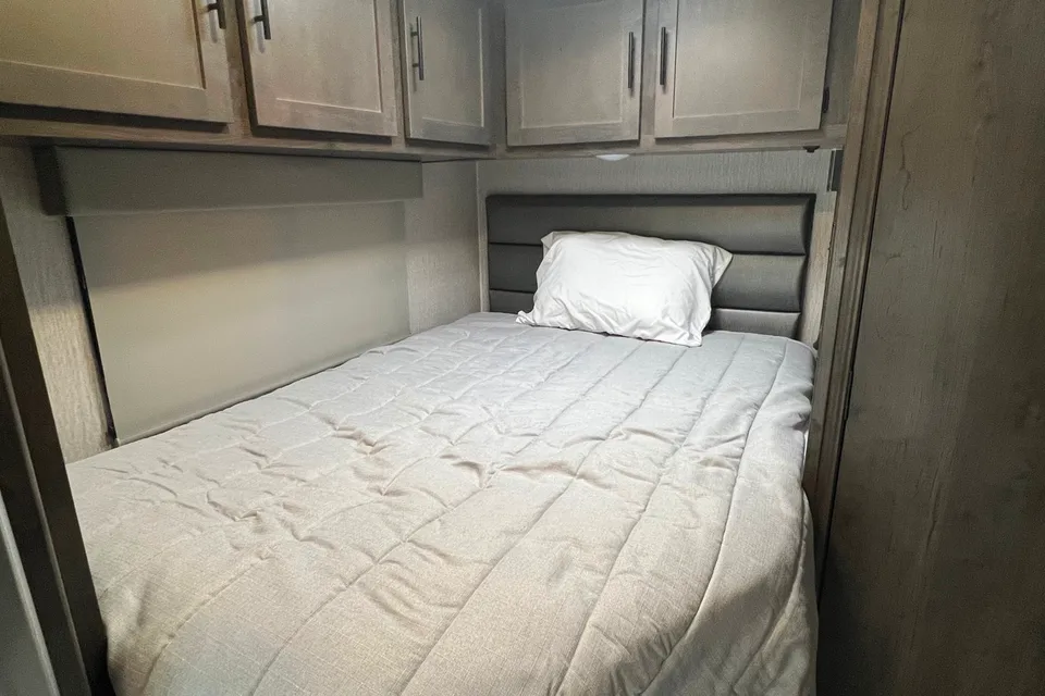 Barry's 2023 Coachman Prism