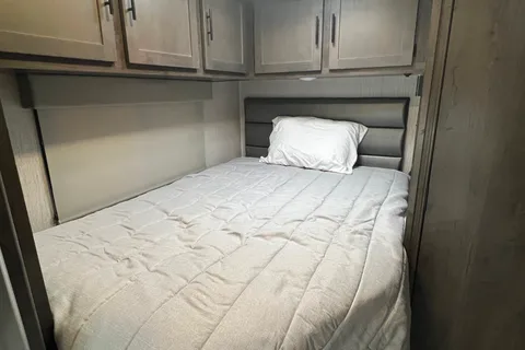 Barry's 2023 Coachman Prism