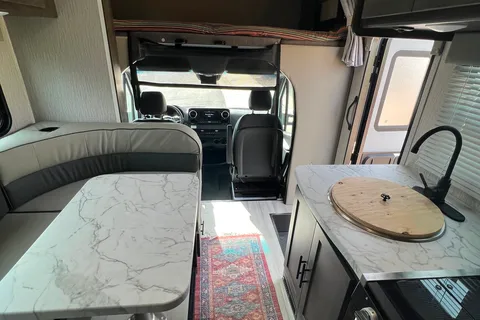 Barry's 2023 Coachman Prism