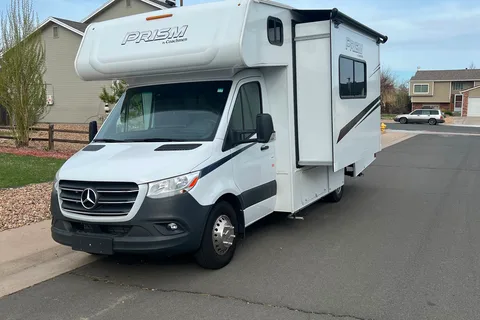 Barry's 2023 Coachman Prism