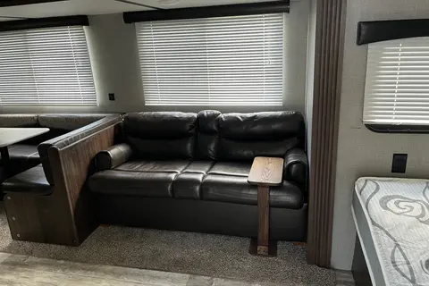 Al's Crossroads Zinger Travel Trailer