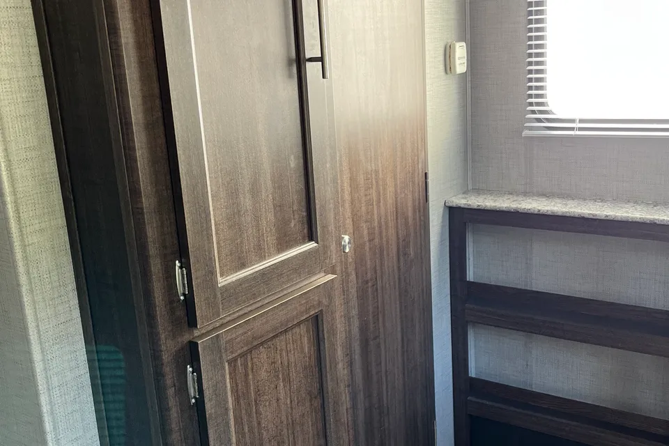 Al's Crossroads Zinger Travel Trailer