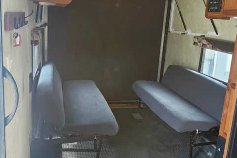 Craig's Gulf Stream Track & Trail Toy Hauler
