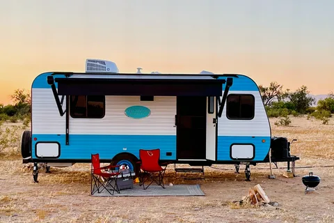 2023 Retro Trailer