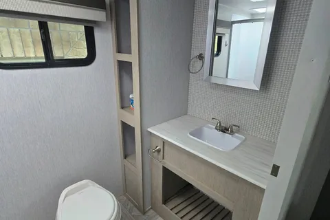 Salem 26RBS Travel Trailer