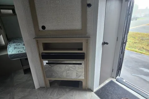 Salem 26RBS Travel Trailer