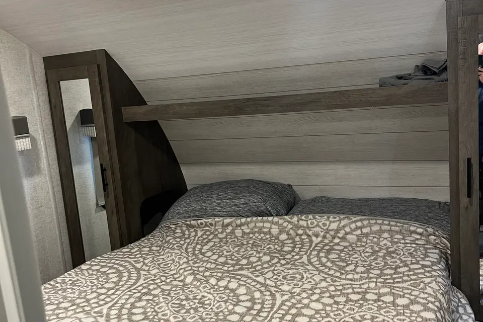 Memory Maker Bunkhouse