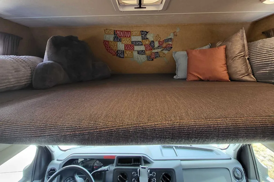2017 Thor Majestic 23a Class C - Hudson - Unlimited Miles