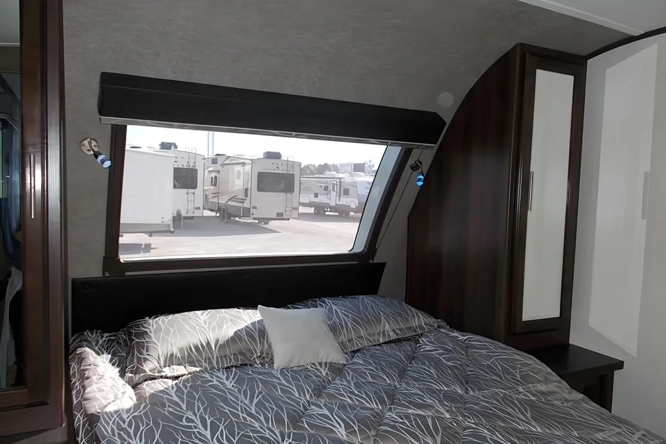 All you need to do is show up!  Fully stocked, transported and set-up at your location, family friendly Jayco White Hawk 31’ Trailer!