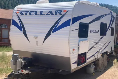 Toy Hauler Eclipse Stellar RV