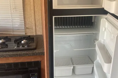 Toy Hauler Eclipse Stellar RV