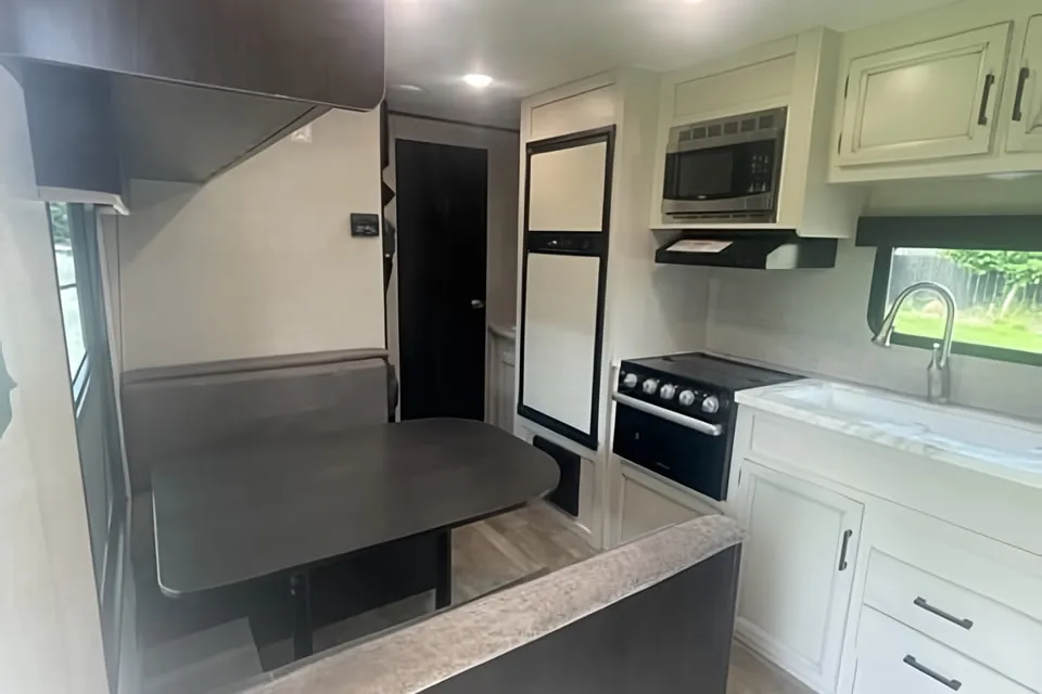 Steve's Jayco 264BHW Travel Trailer