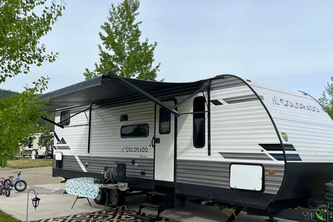 Basic Lee Camping