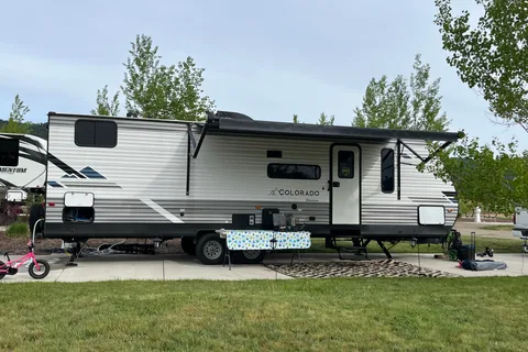 Basic Lee Camping