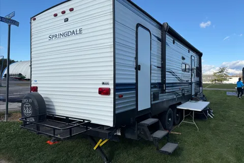 Keystone Springdale 282 bh Travel Trailer