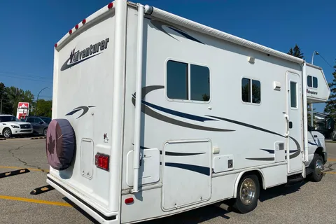 Fleet #C3 Mid-size Class C – Great Value for Families & Friends (Sleeps 3 Adults, 2 Children)