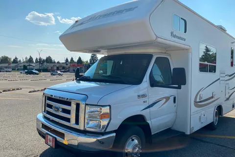 Fleet #C3 Mid-size Class C – Great Value for Families & Friends (Sleeps 3 Adults, 2 Children)