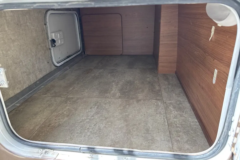 Mercedes Winnebago View Class C fuel efficient