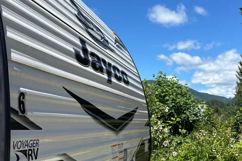 “Orca Pod” Jayco 174BH SLX Travel Trailer