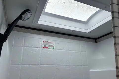 “Orca Pod” Jayco 174BH SLX Travel Trailer