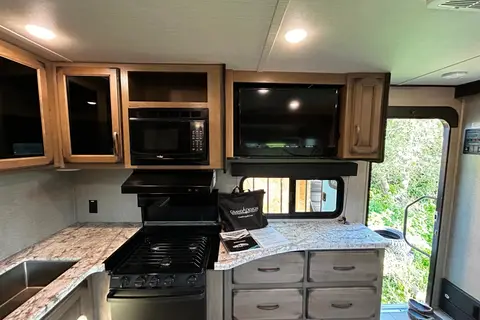 Kristen & Cody’s Grand Design Transcend  Travel Trailer