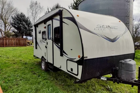 "The Cabin" Sonic 169VBH 