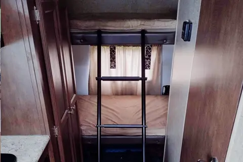 "The Cabin" Sonic 169VBH 