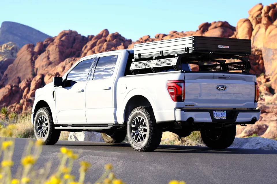 2024 Ford Tremorwith Roofnest-Starlink-Unlimated miles