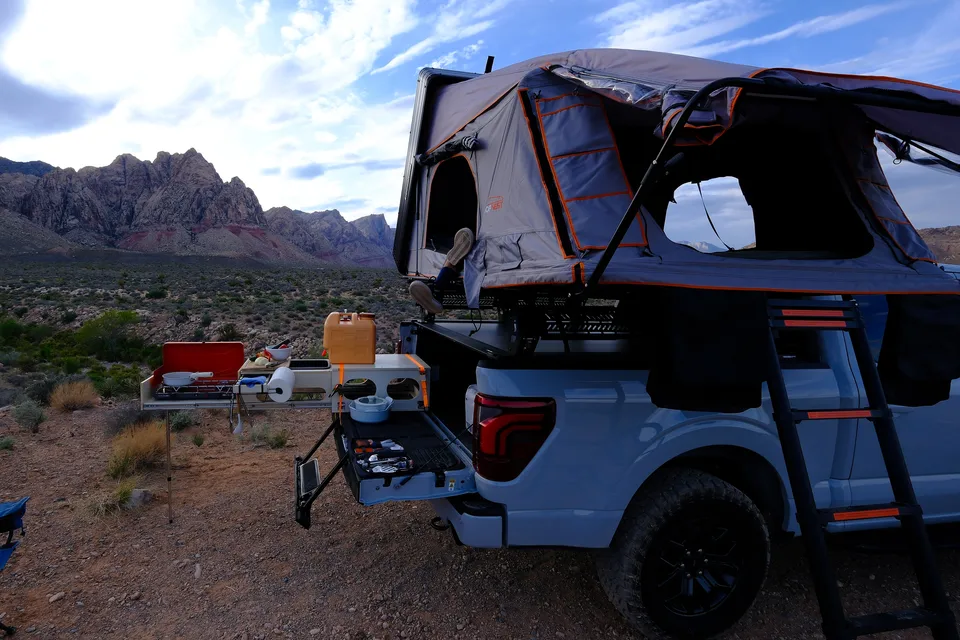 2024 Ford Tremorwith Roofnest-Starlink-Unlimated miles
