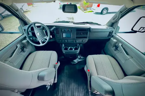 SUPER CLEAN 2025 FORESTER 24' (PET FRIENDLY)