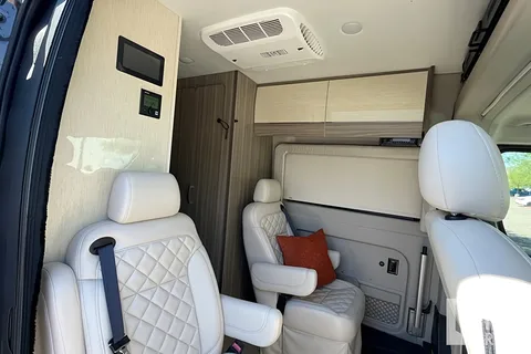 2022 Jayco Swift - 20A  / Class B