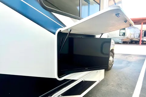 2022 Thor Motor Coach Freedom Elite 30FE