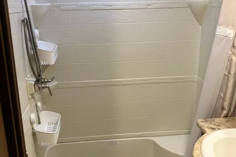 Jones Chaparral 2 Bedroom 390QSMB