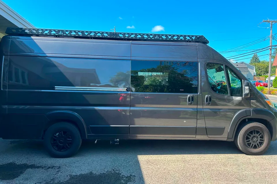 ROUSS Campervan