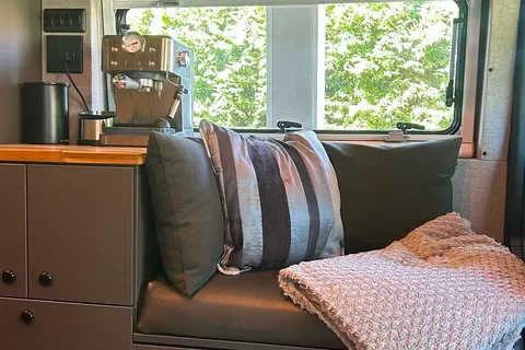 ROUSS Campervan