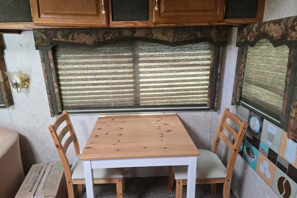 Jeannette's Komfort 26FSG Fifth Wheel