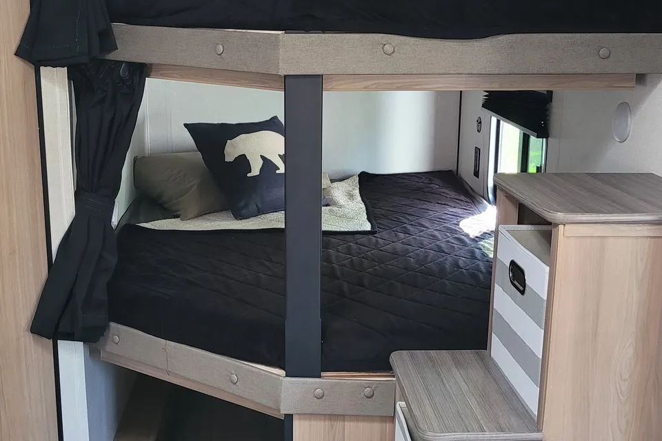 2025 Coleman Lantern Bunkhouse