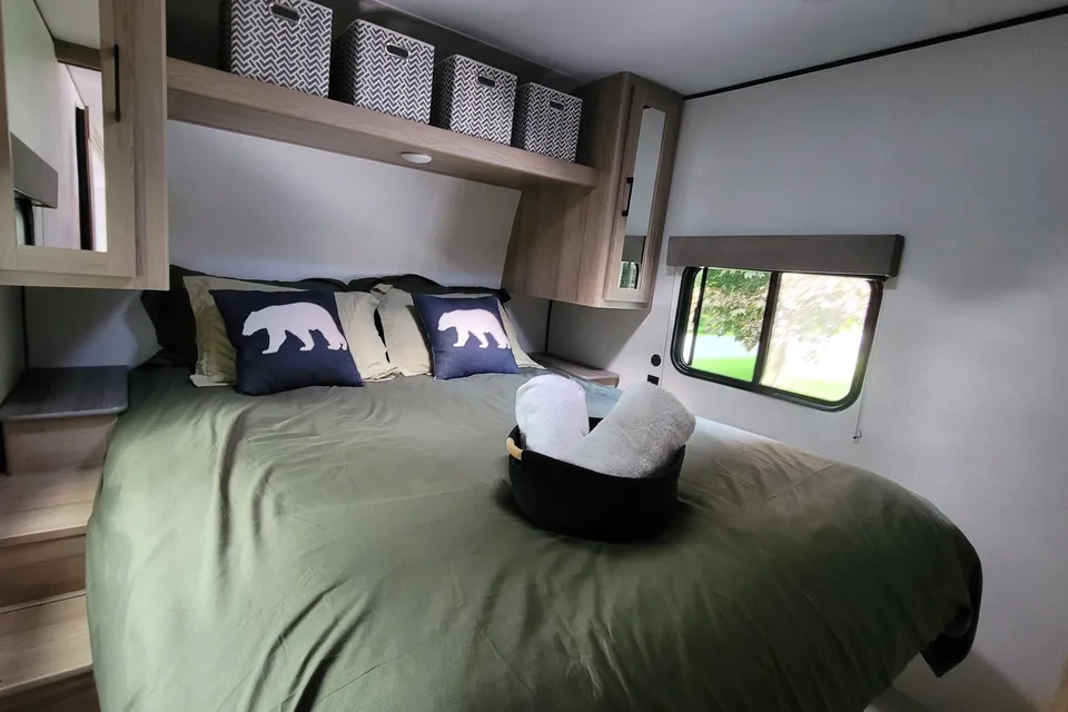 2025 Coleman Lantern Bunkhouse
