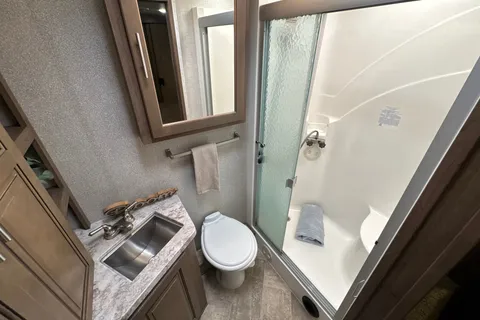 Westland 2018 Forest River Georgetown GT5
